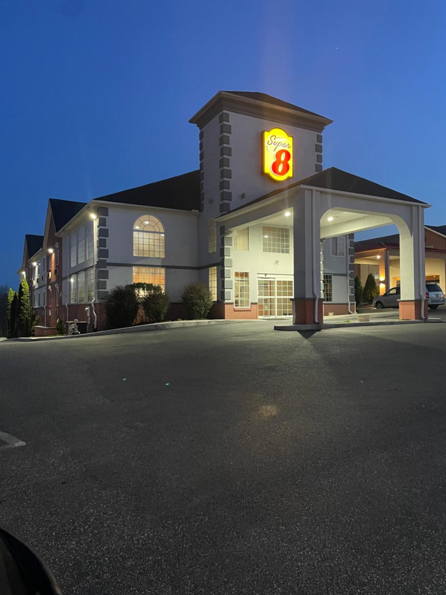 ซูเปอร์ 8 บาย วินด์แฮม แฮร์ริสเบิร์ก เฮอร์ชีย์ นอร์ท Hotel ภายนอก รูปภาพ