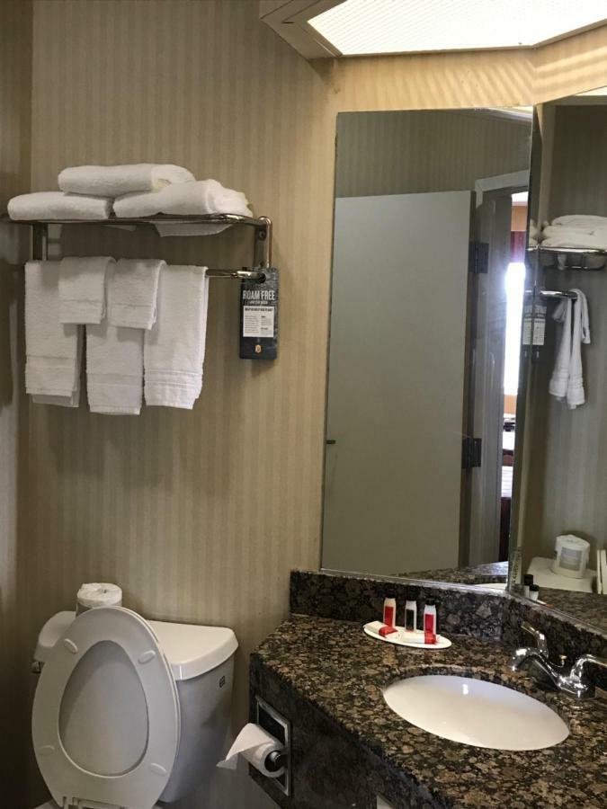 ซูเปอร์ 8 บาย วินด์แฮม แฮร์ริสเบิร์ก เฮอร์ชีย์ นอร์ท Hotel ภายนอก รูปภาพ